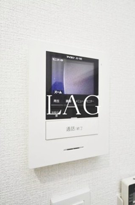 【セキュリティ】 | リプロンビギン三軒茶屋Ⅱ | モニター付インターホンです。