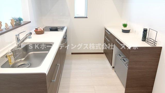 福知山市字長田小字市場戸建て住宅のキッチン
