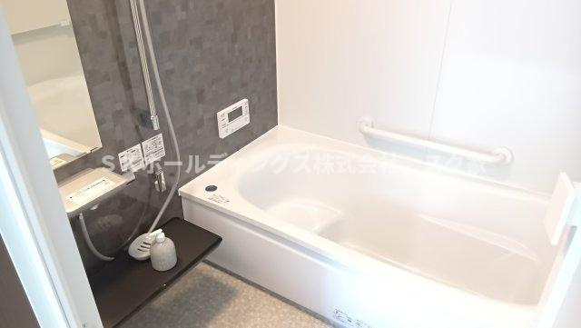 福知山市字長田小字市場戸建て住宅の浴室