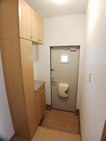 【玄関】 | ノーブル　Ａ | 毎日通る玄関はこちらです
