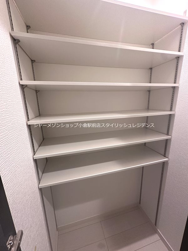 デザイナーズざ・片野のエントランス