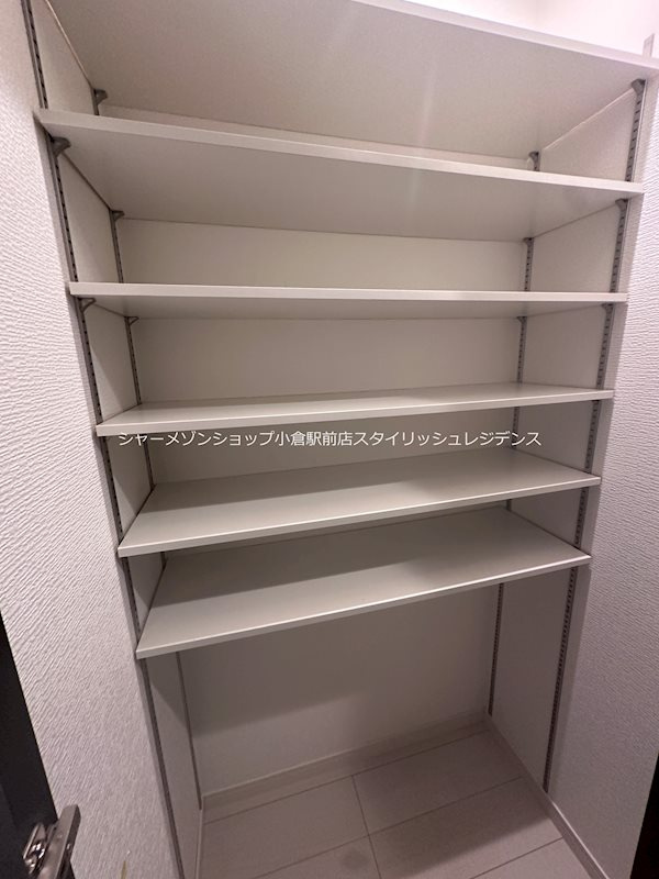 デザイナーズざ・片野の収納