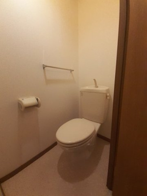 【トイレ】 | フラワー欠間 | ゆったりとした空間のトイレです