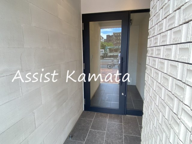 ＬＯＴＵＳ ＫＡＭＡＴＡのエントランス