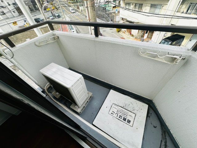 ＧＹＭ清水ヶ丘のバルコニー