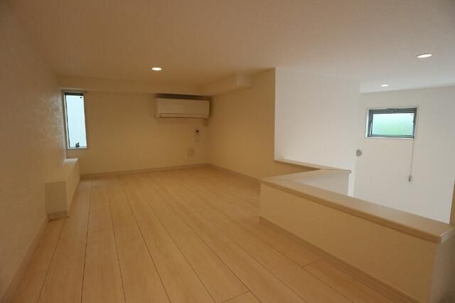 千葉市花見川区幕張町５丁目のアパートの寝室