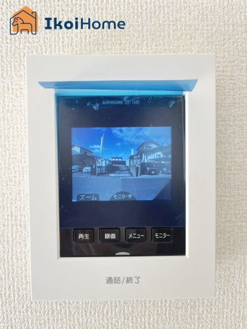 明石市西明石町5丁目　新築戸建の設備|◆同社施工例◆カラーモニターインターホンは急な来客時も安心して対応できます。