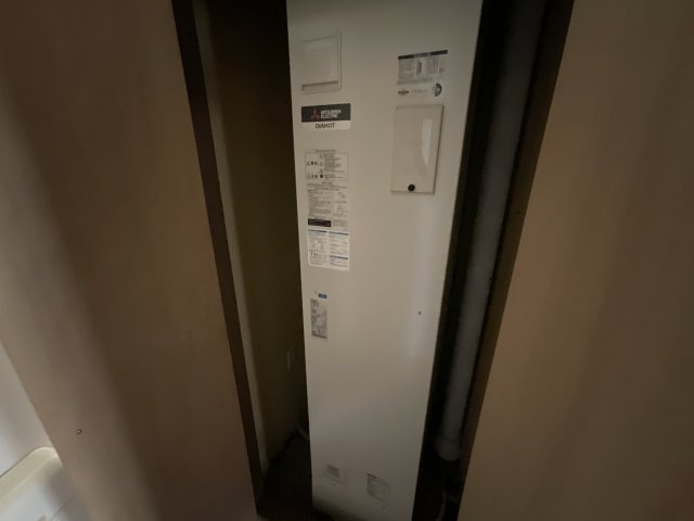 【その他】 | ラ・ルミエール | 電気温水器です