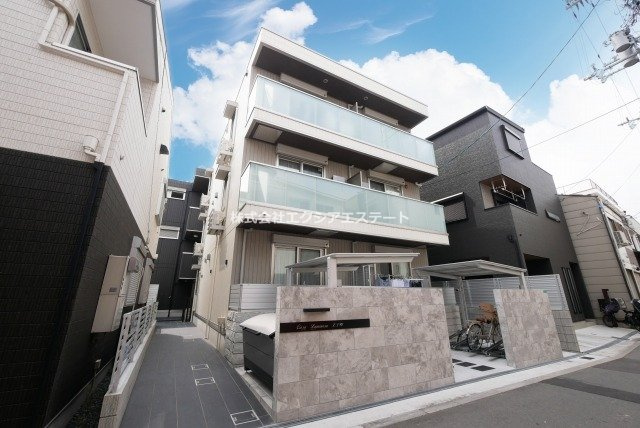 カーサルミノサ王子町