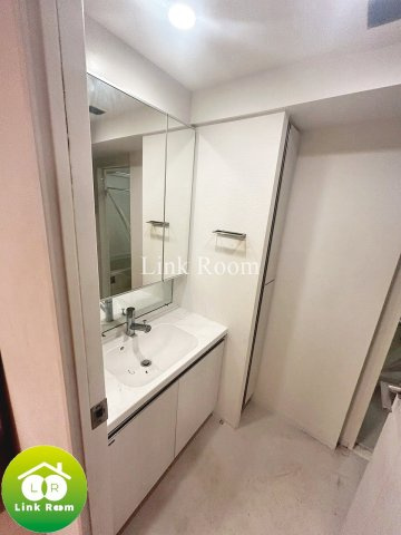 S-RESIDENCE清澄白河の独立洗面台