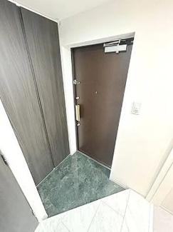 【玄関】