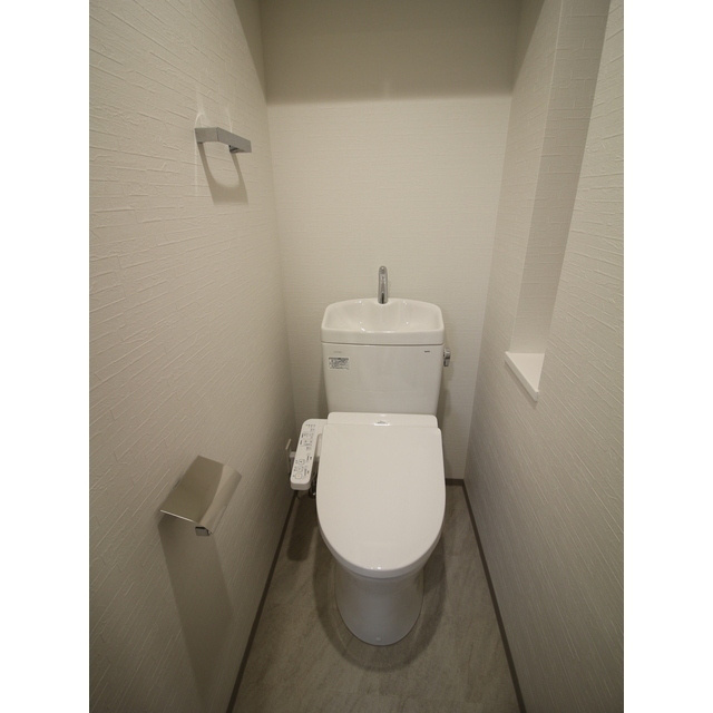 プレール・ドゥーク本所吾妻橋Ⅵのトイレ|落ち着いた色調のトイレです