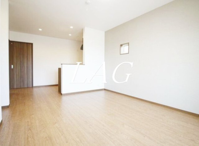 【居間・リビング】 | デュラカーサ　藤八Ⅱ | 洋室のお部屋です。