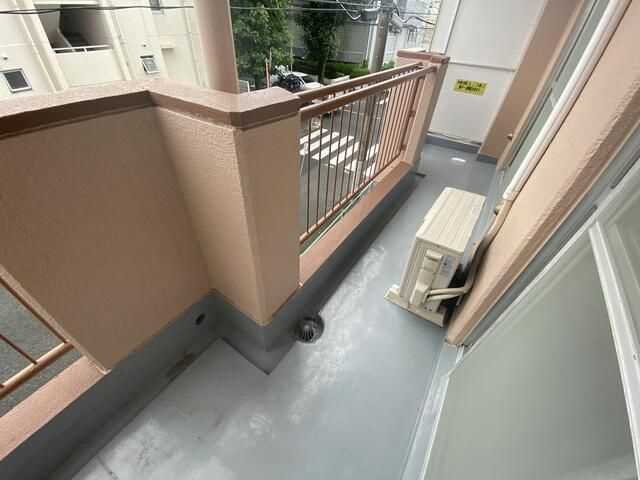 川野レジデンスのバルコニー