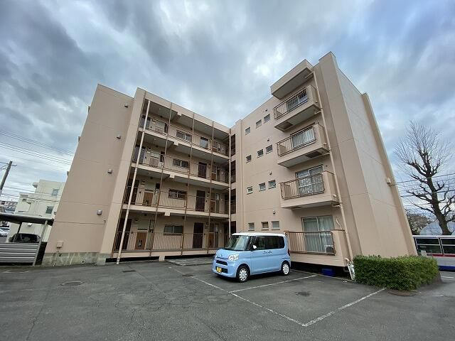 川野レジデンス