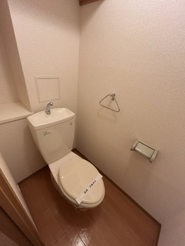 ルミエール東塚口のトイレ