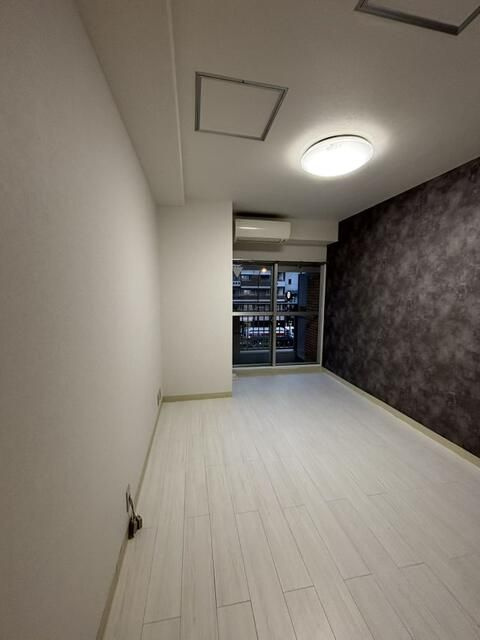 朝日巣鴨マンションの居間・リビング