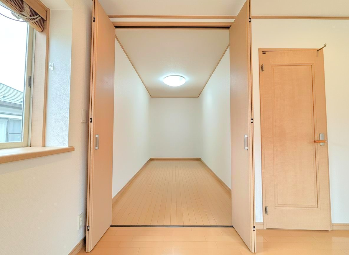 ※CG加工で家具などを消しています。実際とは異なりますのでご了承ください。
収納力豊富な約4.0帖の納戸付♪