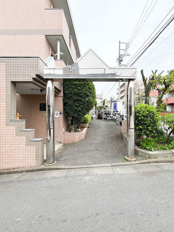 エクレール南馬込 のエントランス
