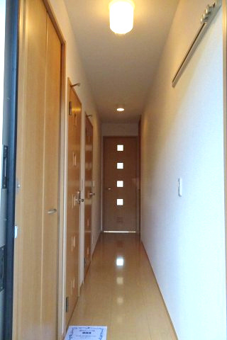 シャルマン緑園の内装|廊下　※現況優先