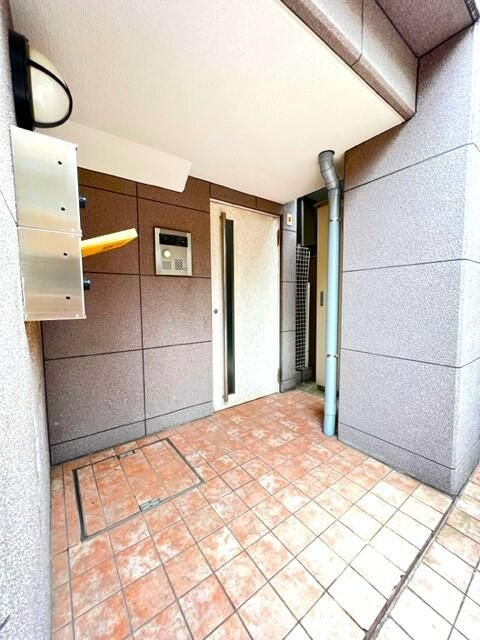 グローブシティ西小山のエントランス