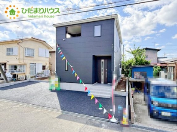 【外観】 | 小美玉市納場第4　新築戸建 | 明るい光が差し込む開放感あふれる住まいです。