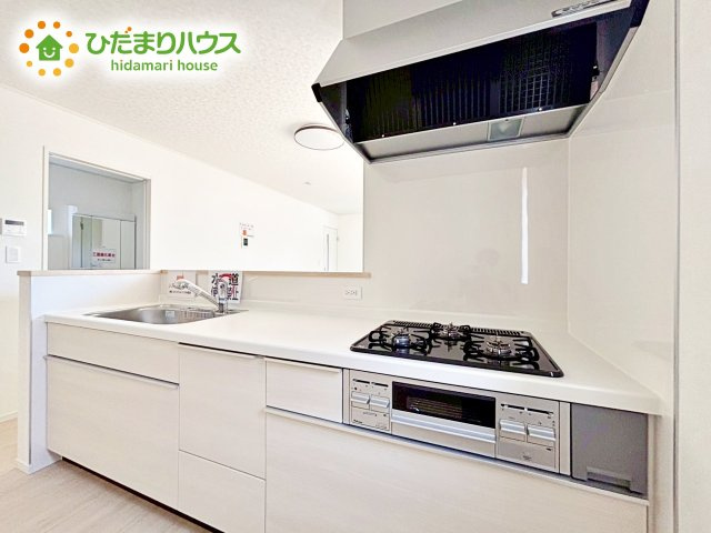 【キッチン】 | 小美玉市納場第4　新築戸建 | ご夫婦やお子様と料理をする時間が楽しくなる使い勝手の良いキッチンです(^^)/