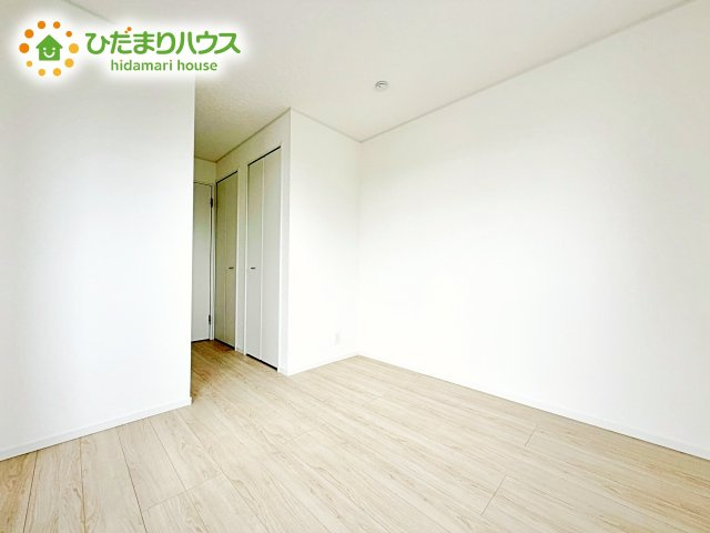 【洋室】 | 小美玉市納場第4　新築戸建 | 夏場に心地良いひんやり感はフローリングならでは☆彡