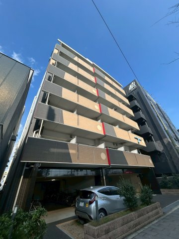 セレニテ西宮本町の外観