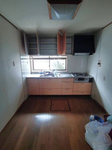 中古戸建のキッチン