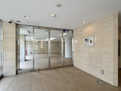  | マンションの顔となる洗練され…