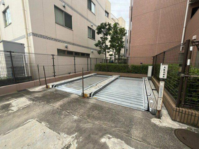  | 駐車場