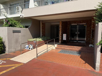  | エントランスアプローチ
