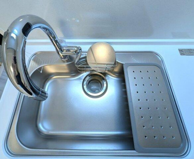  | ゆとりあるシンクには浄水器内…