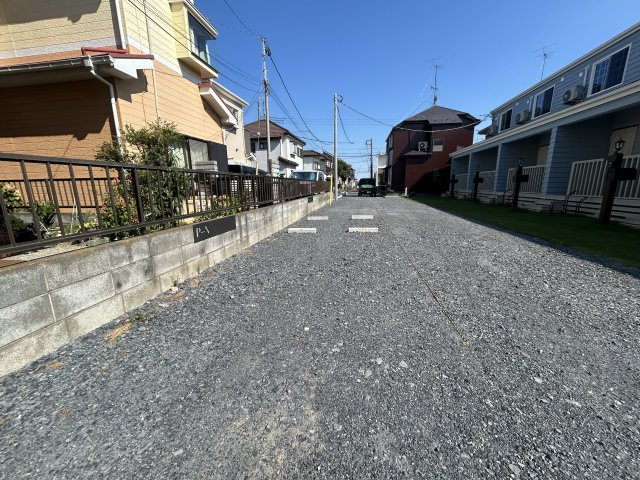 藤塚ガーデンテラスの駐車場