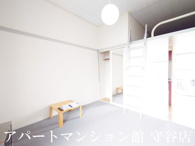 レオパレスサンライトの寝室