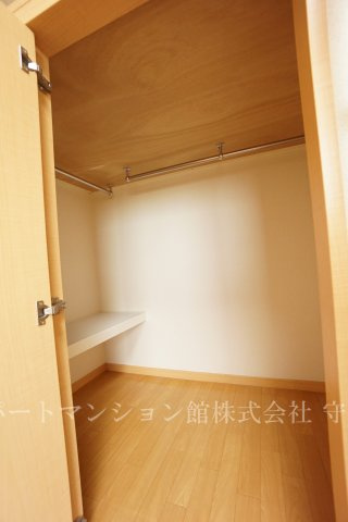 レオパレスヴェルヴェデーレの収納