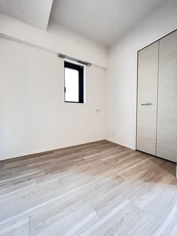 新品家具付きマンション本町14(KaGood東京)の洋室
