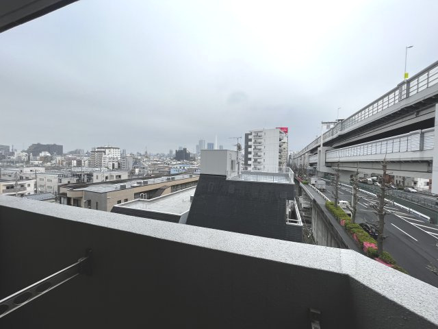 メインステージ　パーク大山の展望
