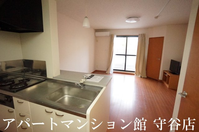 レオパレスキャッスルの内装