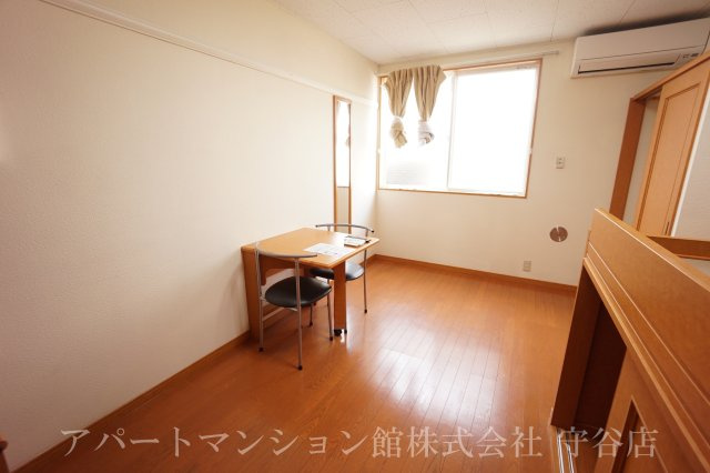 レオパレスクエスタの寝室|画像9