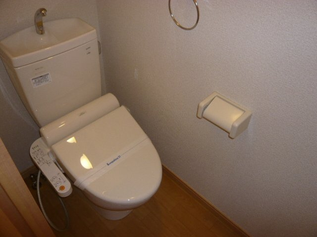 レオパレス紫峰ヶ丘Ⅰのトイレ|画像6