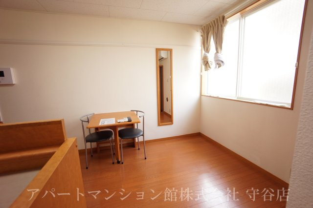 レオパレスクエスタの寝室|画像10