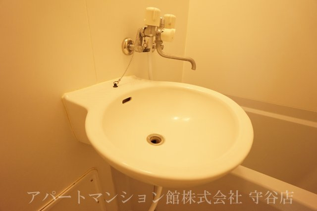 レオパレスクエスタの洗面所|画像7