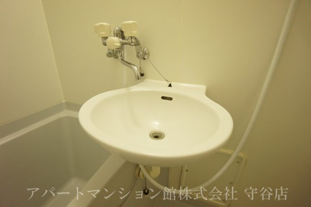 レオパレスサンスイの洗面所|画像7