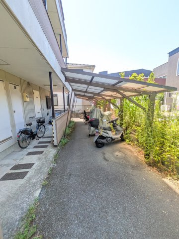 ブルービーチ大船の駐車場