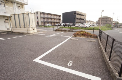 【駐車場】 | レオパレスしるびあ