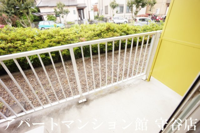 レオパレス松ヶ丘のバルコニー