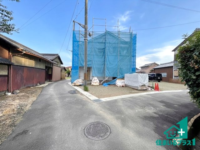 ●3(土)4(日)現地説明会！　磯城郡田原本町八尾　全3邸の前面道路含む現地写真|周辺は落ち着いた街並みの住宅地！子育てがしやすい住環境です！まだ未完成ですが、現地でしかわからない事もございます。是非一度ご覧ください。