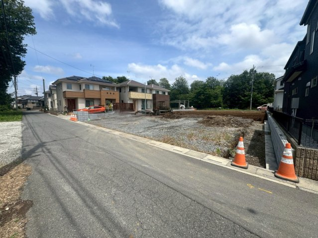 【前面道路含む現地写真】 | 北本市緑4丁目　新築戸建　全4棟　1号棟